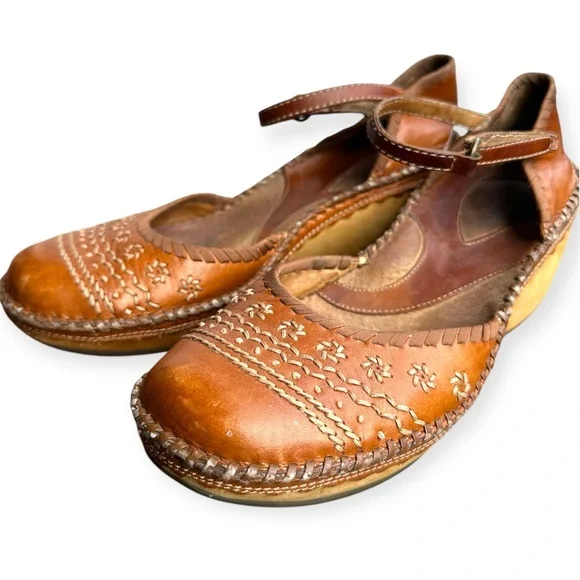 Clarks Artisan Collection Retro Mary Jane Style Leather Wedge Heels Women’s 7 - Picture 3 of 9